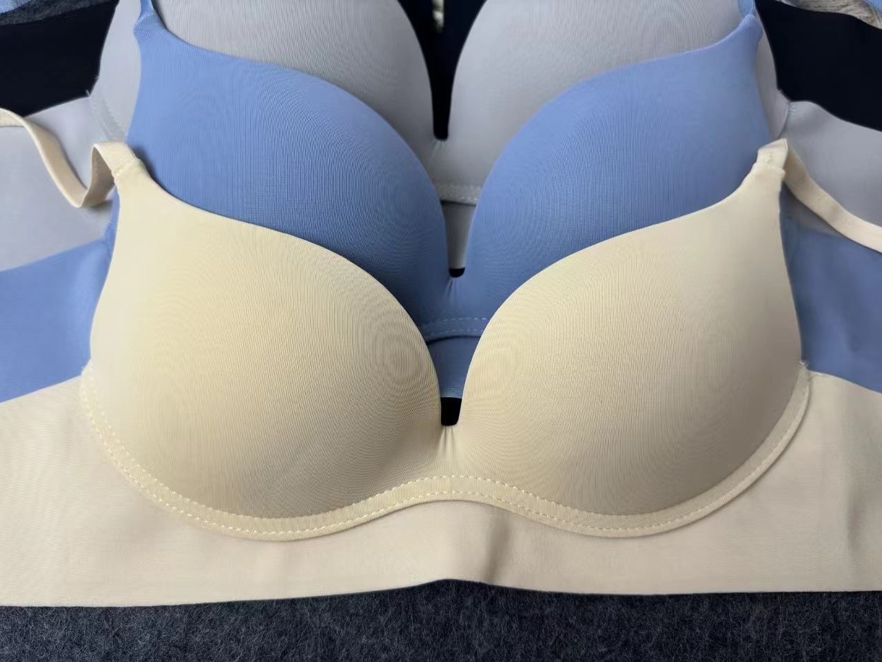 0ef4c0ca9fa2b31f71981e358623fc