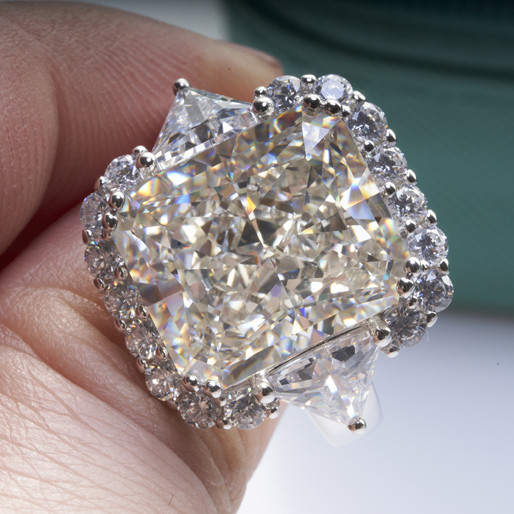 Anillo de diamantes de alto contenido de carbono de alta definición anillo de diamantes de alto carbono amarillo rosa de corte redeano anillo grande de 10 quilates transfronterizo caliente