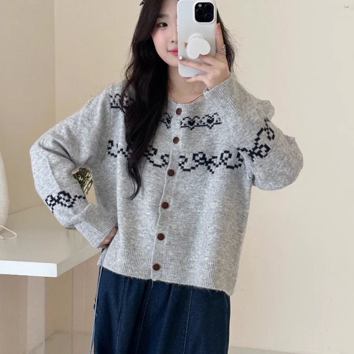レトロな花柄刺繍ジャカードデザインニッチ長袖セーターカーディガンカラーブロックセーターシングルブレストジャケット女性用|undefined