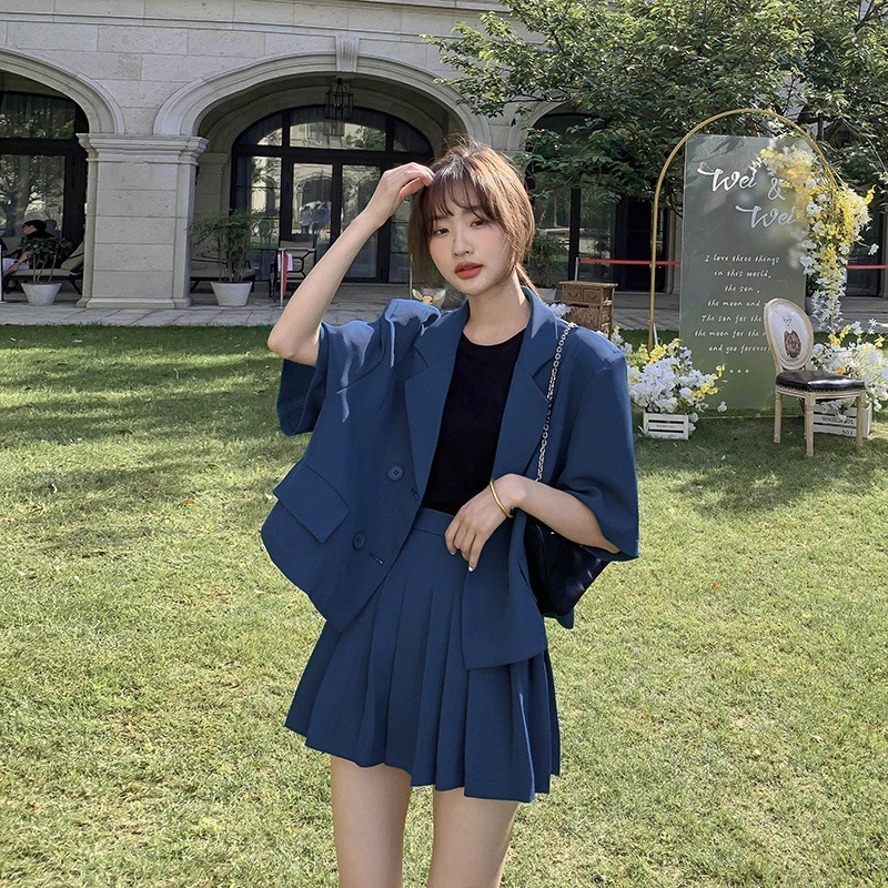 实拍炸街西装套装女2022夏季新款韩版小个子时尚百褶裙西服两件套