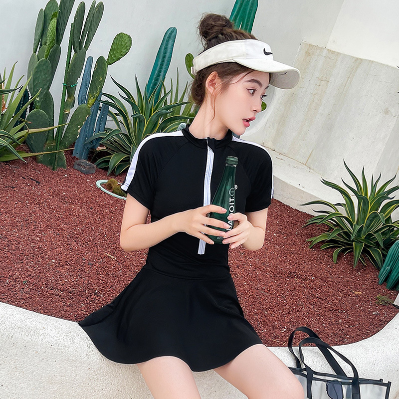 Traje de baño de una pieza de las mujeres vestido de verano nuevo traje de baño adelgazante que cubre el vientre deportes profesionales conservador pequeño pecho push up traje de baño