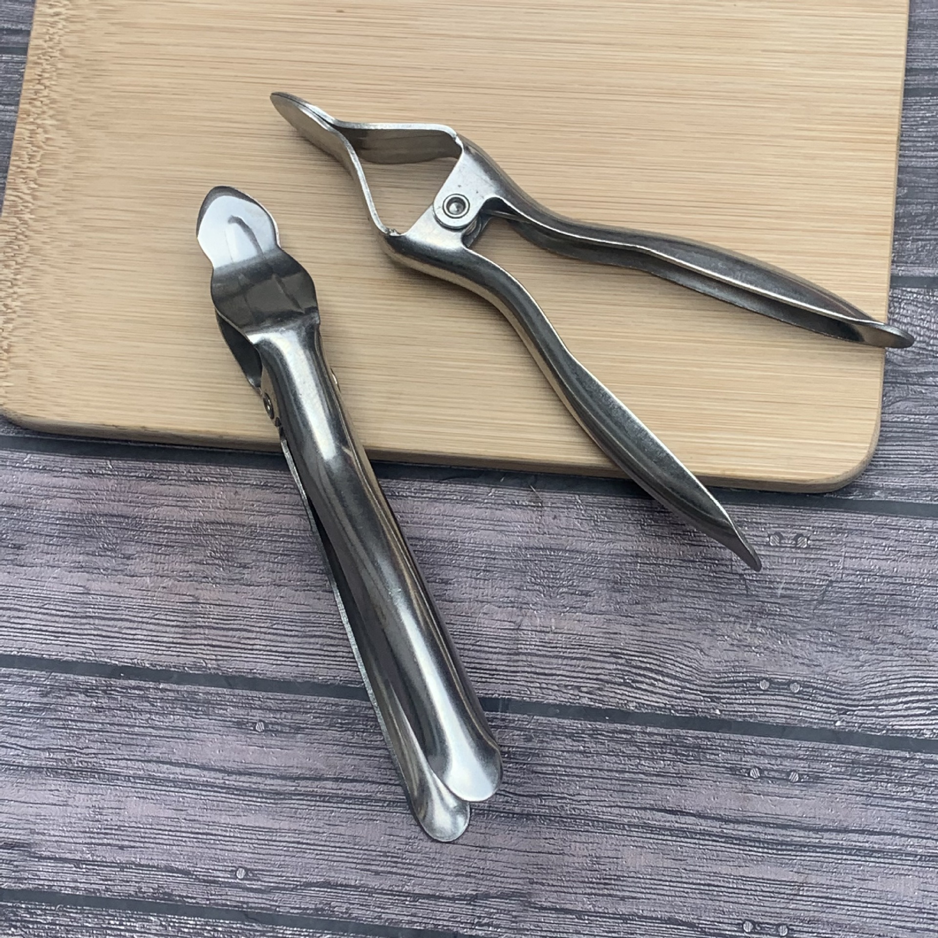 批发榴莲开口器    榴莲夹子   榴莲神器    开榴莲刀   榴莲工具