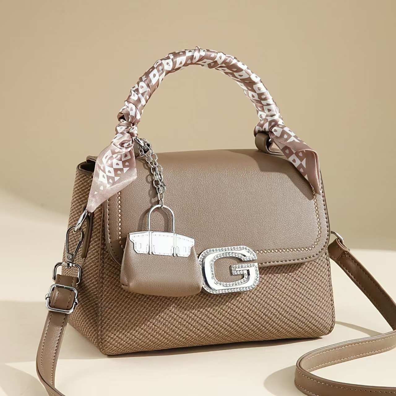 2025 nuevo estilo de alta gama diosa imprescindible bolso de mensajero bolso de mujer 2025 nuevo bolso de hombro