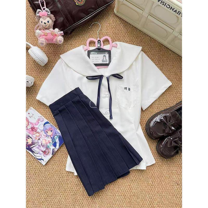Japanese style 2026 Spring/Summer short-sleeved shirt, Japanese doll style, waist-cinching, petal-patterned, JK summer cute school uniform set for women.