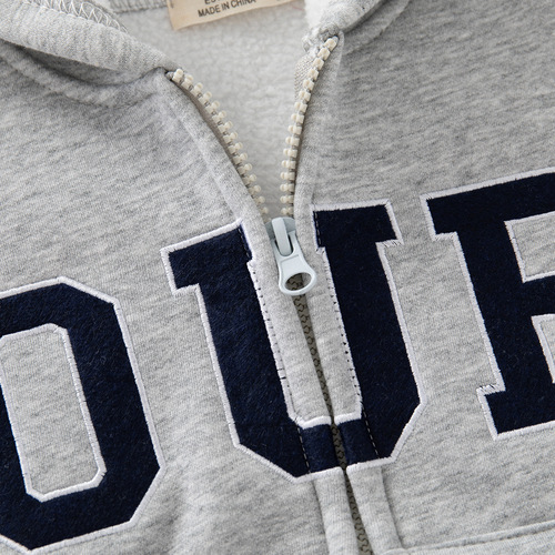 Fashionable autumn and winter new boys' fleece hooded jacket round tie lettered fleece casual long-sleeved zipper jacket