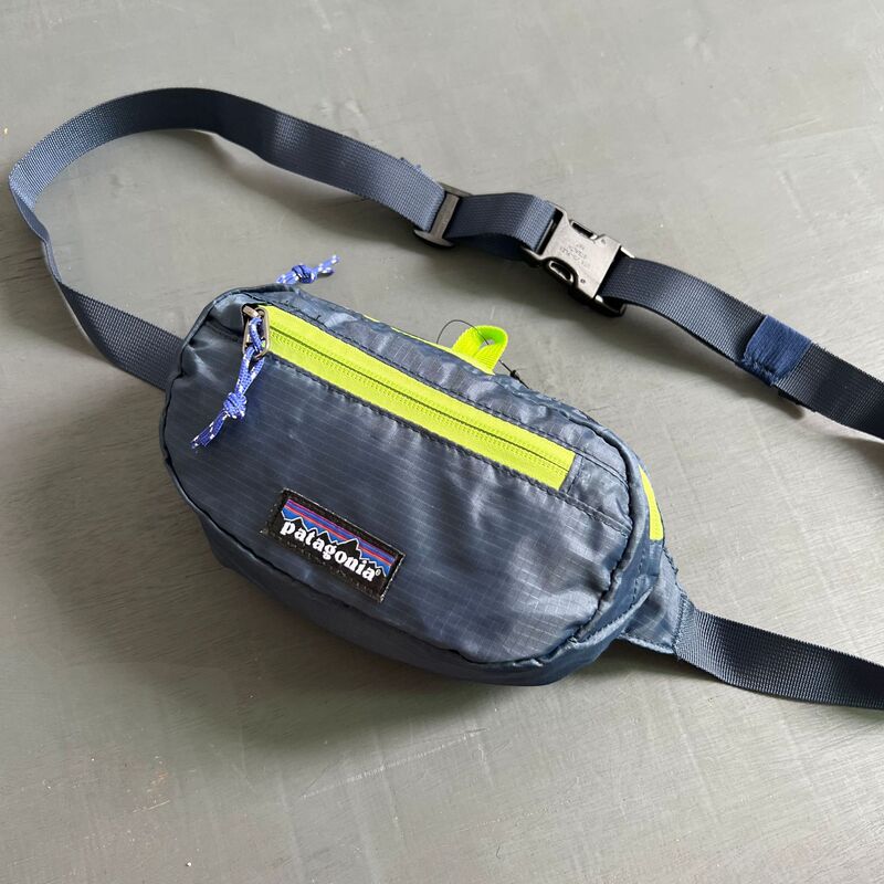 Bata アウトドア ナイロン スポーツ クロスボディ チェストバッグ 防水 ミニ フィットネス ランニング ウエストバッグ メンズ トレンディ ブランド|undefined