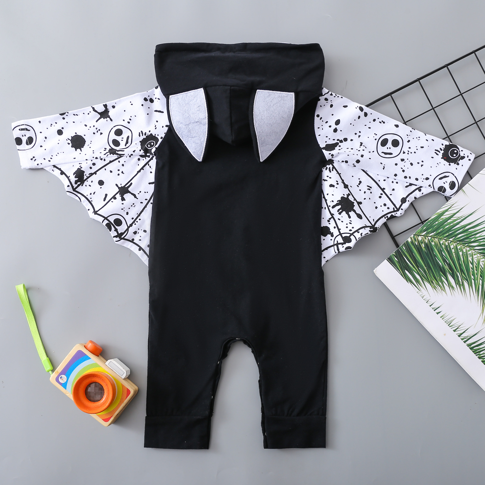 Halloween Fashion Bat Cotton Blend Baby Rompers display picture 6