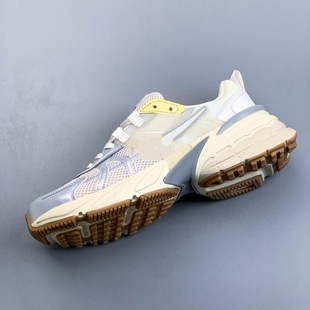 �����¿���Ů��H͸���p���\��ЬV2K  RUN�͹ŵ͎����e�ٴ��ܲ�Ь