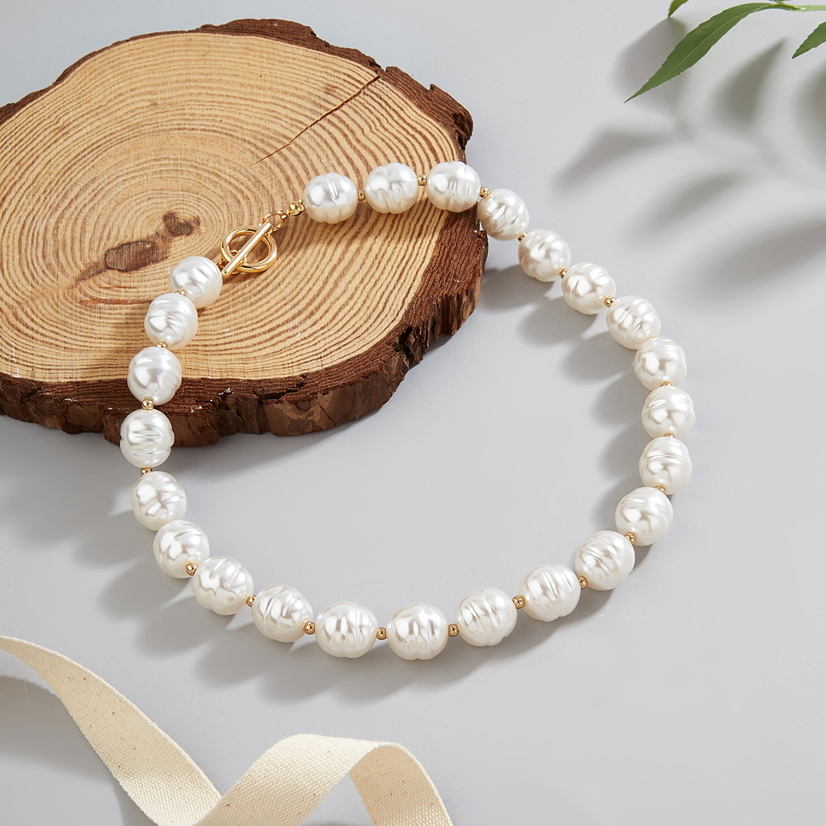 Vintage Baroque Pearl Necklace Elegant Irregular Statement Jewelry_voghion.com