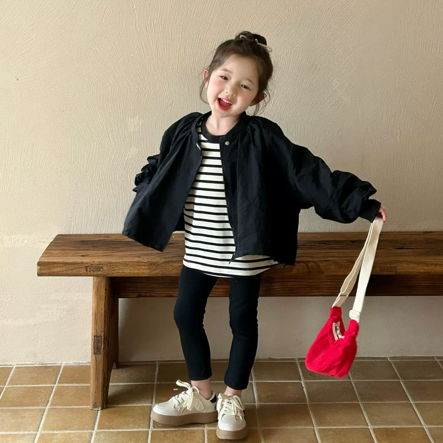 2025秋季新款童装 韩版童装 女童休闲风拉链外套 幼儿园外套 开衫