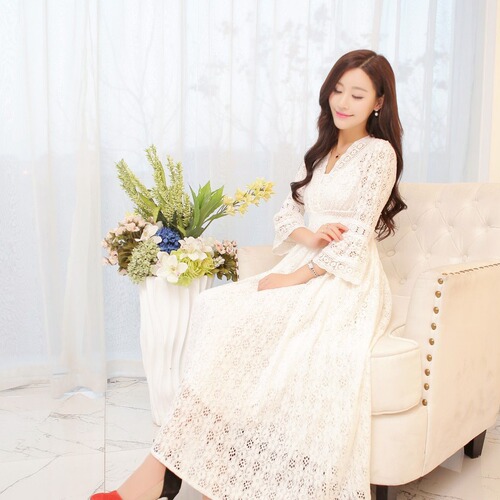 Ladies Summer Dress with Lace V-Neck Fitted Waist Skirt Korean Style Dress Vacation Women Beach Dress