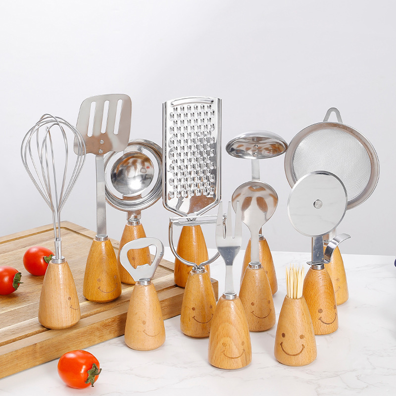 Herramientas de cocina para hornear cubiertos de cocina coreana sonrientes mango de acero inoxidable conjunto batidor de huevos horquilla cuchillo de pizza