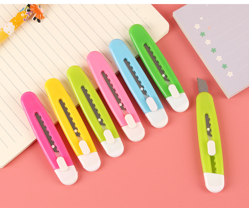 迷你美工刀便携小号快递开箱刀可爱造型拆信封办公裁纸美工刀详情7