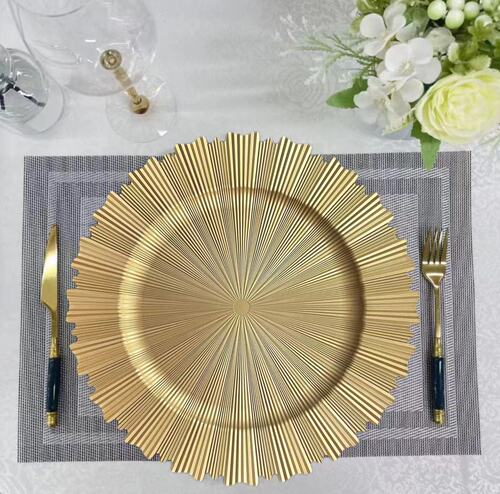 Western food plate wedding color can be customized for wedding hotel party metal spray paint decorative plastic plate chargerplate