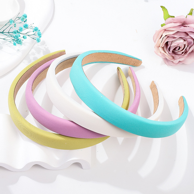 Solid color sponge universal headband for face washing