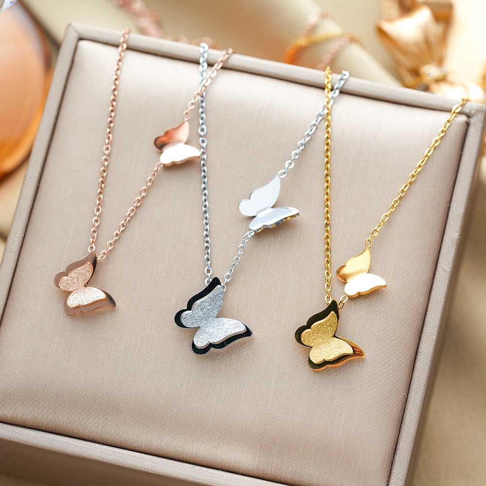 Cross-border Hot Sale Elegant and Personalized Women's Pure Titanium Steel Necklace with Electrolysis 18K Gold Clavicle Chain Necklace Jewelry Fadeless