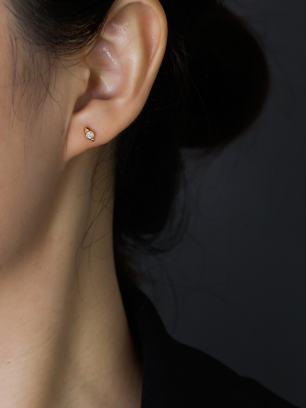 Simple Style Round Sterling Silver Inlay Zircon Ear Studs 1 Pair