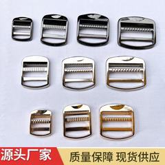 現物の卸売りの箱は金属の部品の亜鉛合金の本を包んで金属の目の字を掛けて階段の形のボタンの合金の3段を調節します。