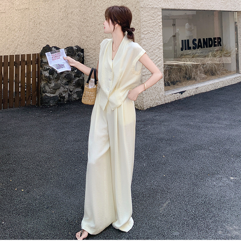 ベージュ韓国スタイルベストスーツ女性のための夏の 2025 新しいハイエンドノースリーブトップワイドレッグパンツ 2 点セット|undefined