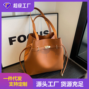 ˮͰ�����s��ɫ�������ɫ�ٴ�r�Іμ������������Ůͨ��Ҹ�°�