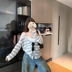 韩系白色条纹连帽长袖防晒外套女早秋薄款小开衫短款休闲上衣外搭