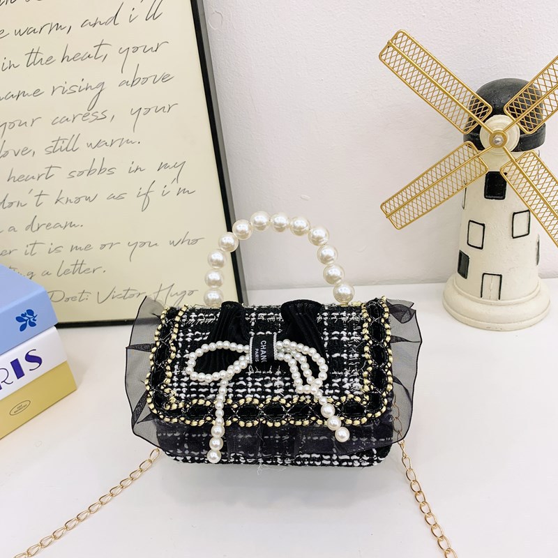 Nueva cadena bolso de mochila para niños negro y blanco tweed pequeño viento fragante bolso de hombro de niñas lindos bolsos de perlas