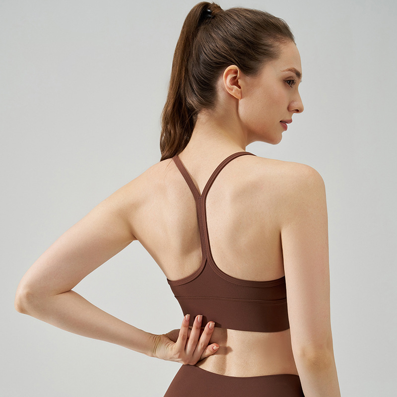 Nueva ropa interior deportiva desnuda, belleza sexy femenina, espalda delgada, correa para el hombro, ejercicio, sujetador de yoga estilo chaleco de fuerza media