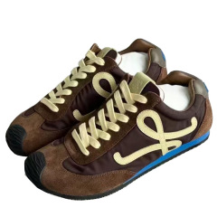 2025新型Ballet Runer2.0羅家ナイロン本革バレエ阿甘靴レジャー運動徳訓靴