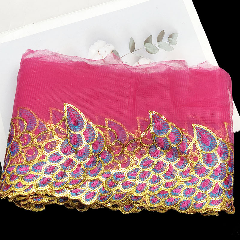 Роза красная