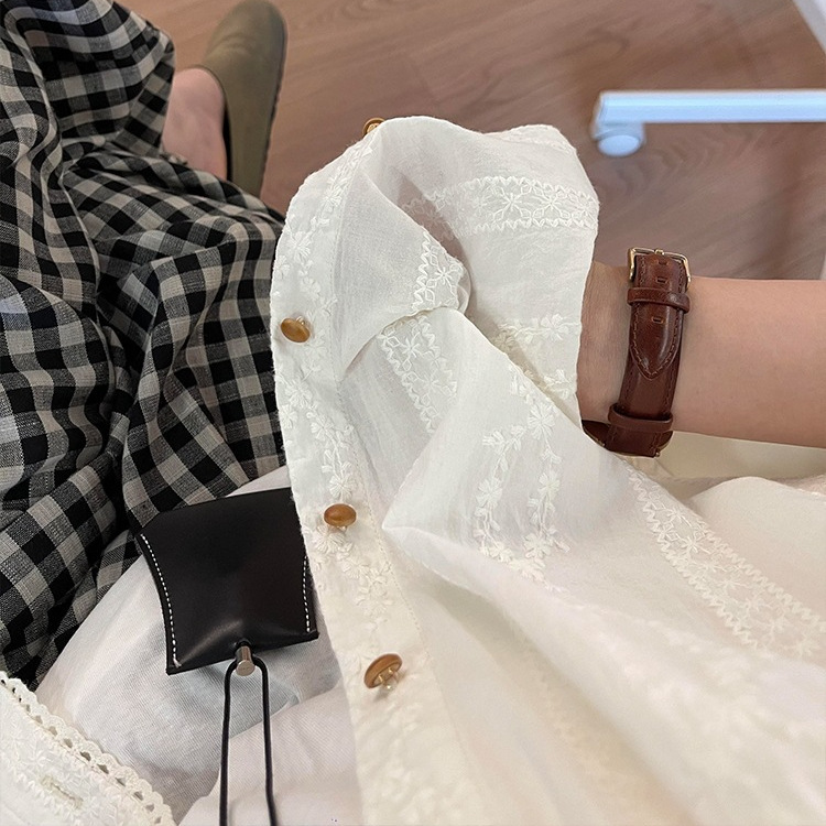 2025 夏重工業刺繍ジャカード半袖シャツ女性の夏の日本のレトロシックな美しいシャツ|undefined