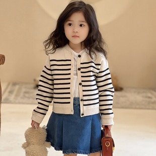 High-end Bp Cherry French autumn and winter New girls' simple contrast color striped wool knitted cardigan sweater