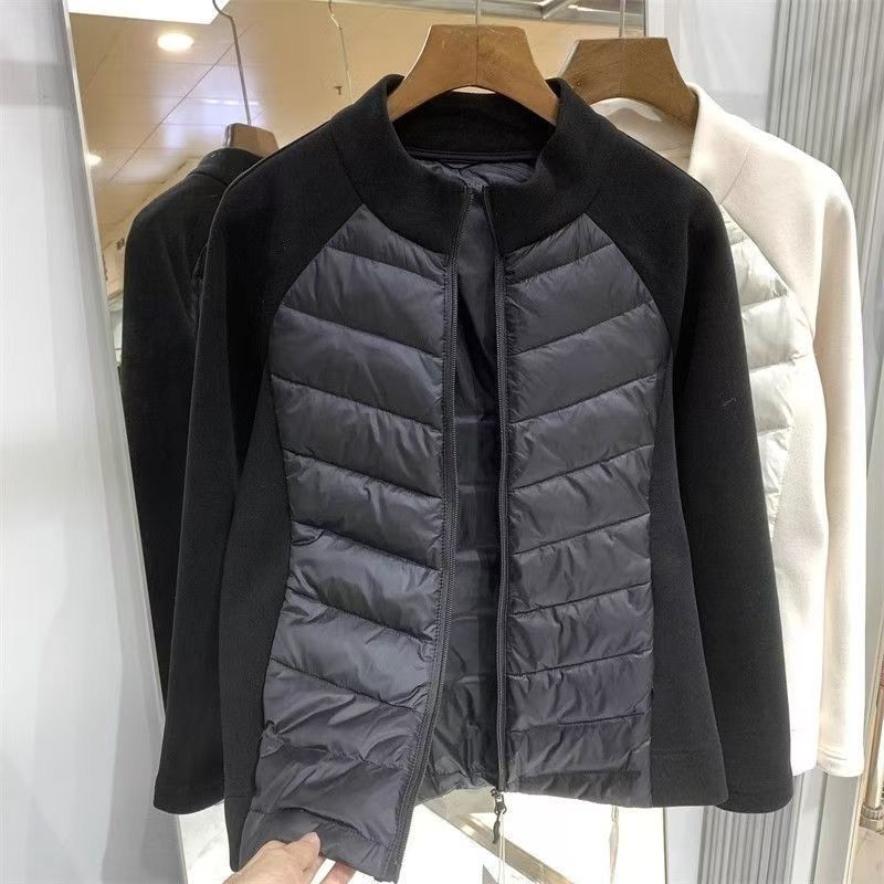 2025 ropa deportiva de algodón de empalme de invierno de collar nuevo estilo a prueba de viento, delgado y caliente, abrigo al aire libre ligero, costillas de mujer