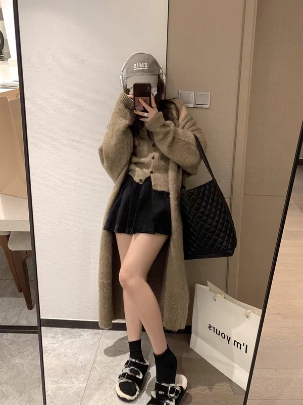 新款V领针织开衫秋女宽松软糯针织背心两件套毛衣外套慵懒风上衣|undefined