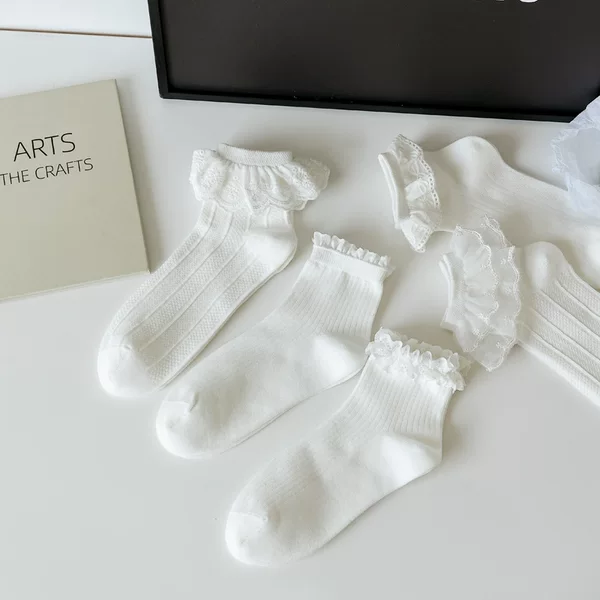 Wholesale Socks for Women Spring and Autumn Jk Socks Lolita Girl Cute Japanese Style White Seamless Lace Mid-Calf Socks