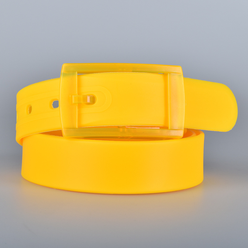 Cinturón unisex de silicona colorida con hebilla de pin, color caramelo, sin metal, cinturón de plástico blanco y rojo para pantalones, venta directa de fábrica