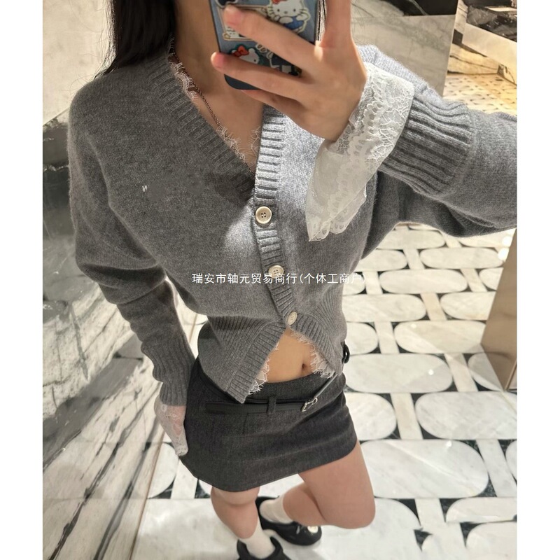 Spring and autumn style women's V-neck cardigan with a Korean-inspired lace patchwork design, fitted waist sweater knit jacket