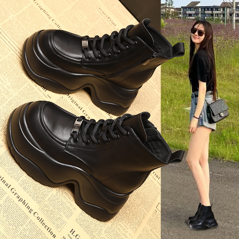 Boot martin nữ đế dày tôn dáng cổ cao gầy bên trong — Màu be