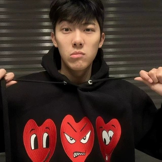 冬季加绒加厚恶搞爱心刺绣男生保暖卫衣美式重磅宽松情侣帽衫外套