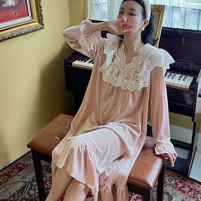 2023 new casual flash gold velvet pajamas lapel long sleeve loose casual lace nightdress women's outer nightgown 2023 new casual flash gold velvet pajamas lapel long sleeve loose casual lace nightdress women's outer nightgown