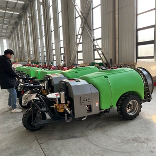 三轮打药机家用果树喷雾器大容量自走式高压打药车农用新型打药机