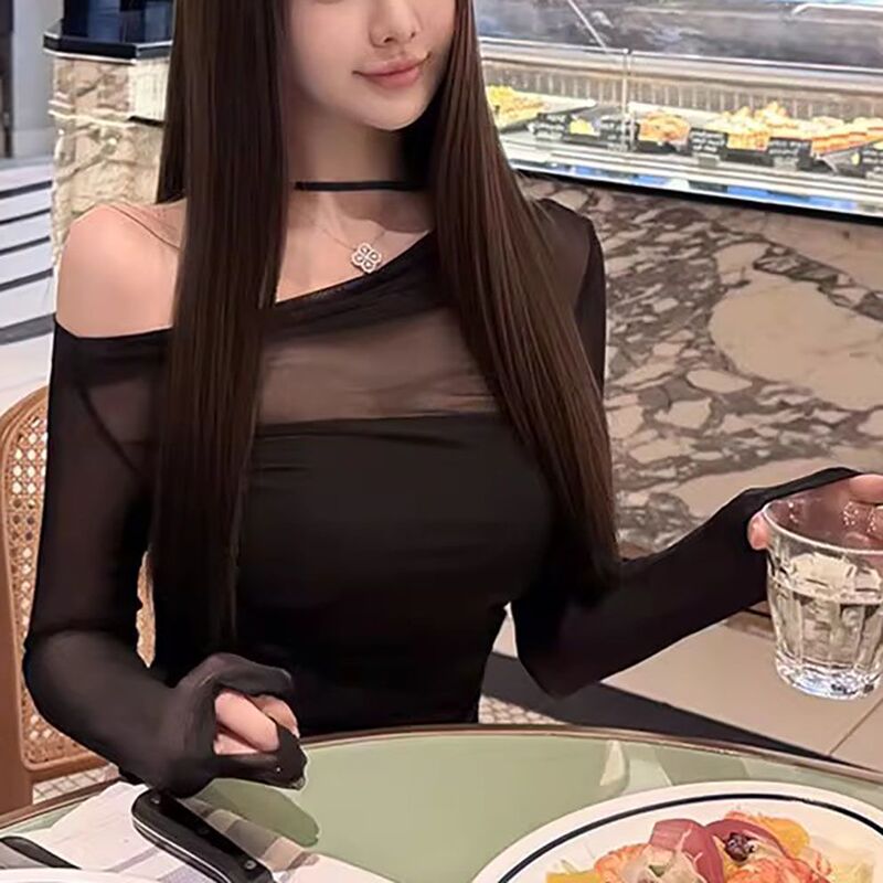 Cross-Border Wholesale Black Off-Shoulder T-Shirt Korean Style Summer Clavicle-Exposing Mesh Base Shirt Halter Top Cross-Border Wholesale Black Off-Shoulder T-Shirt Korean Style Summer Clavicle-Exposing Mesh Base Shirt Halter Top