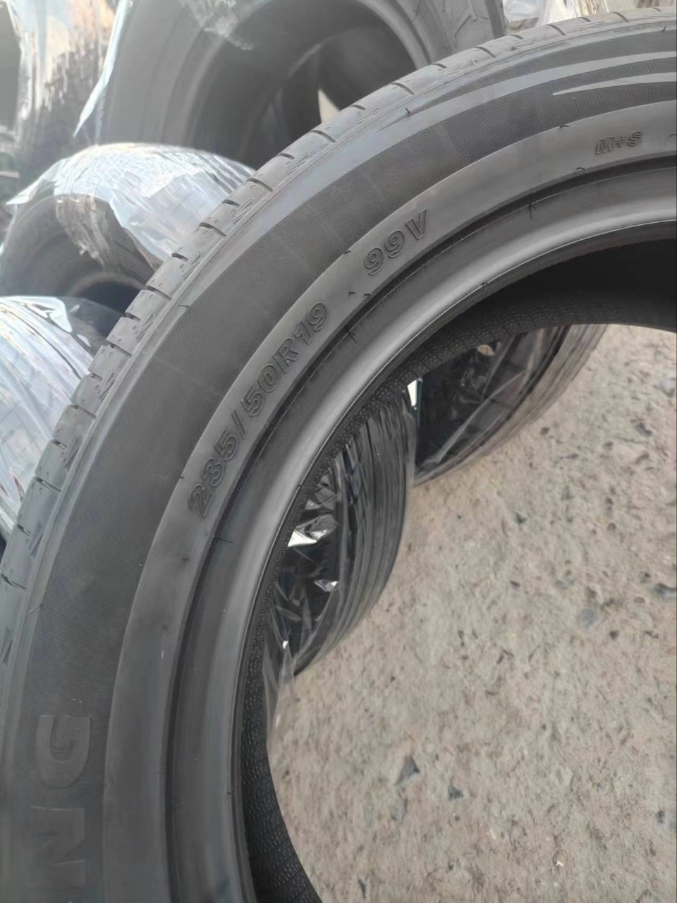 Chaoyang Tire 235/50R19 99V Rp76+ with Galaxy L7 Boyue L Byd Song Plus Auchan X7