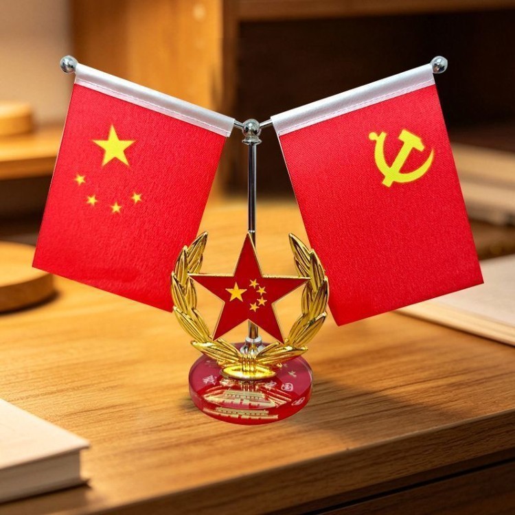 【Patriotic Red Flag】Car Ornament Red Flag Center Console Office Ornament Living Room Ornament Universal Red Flag