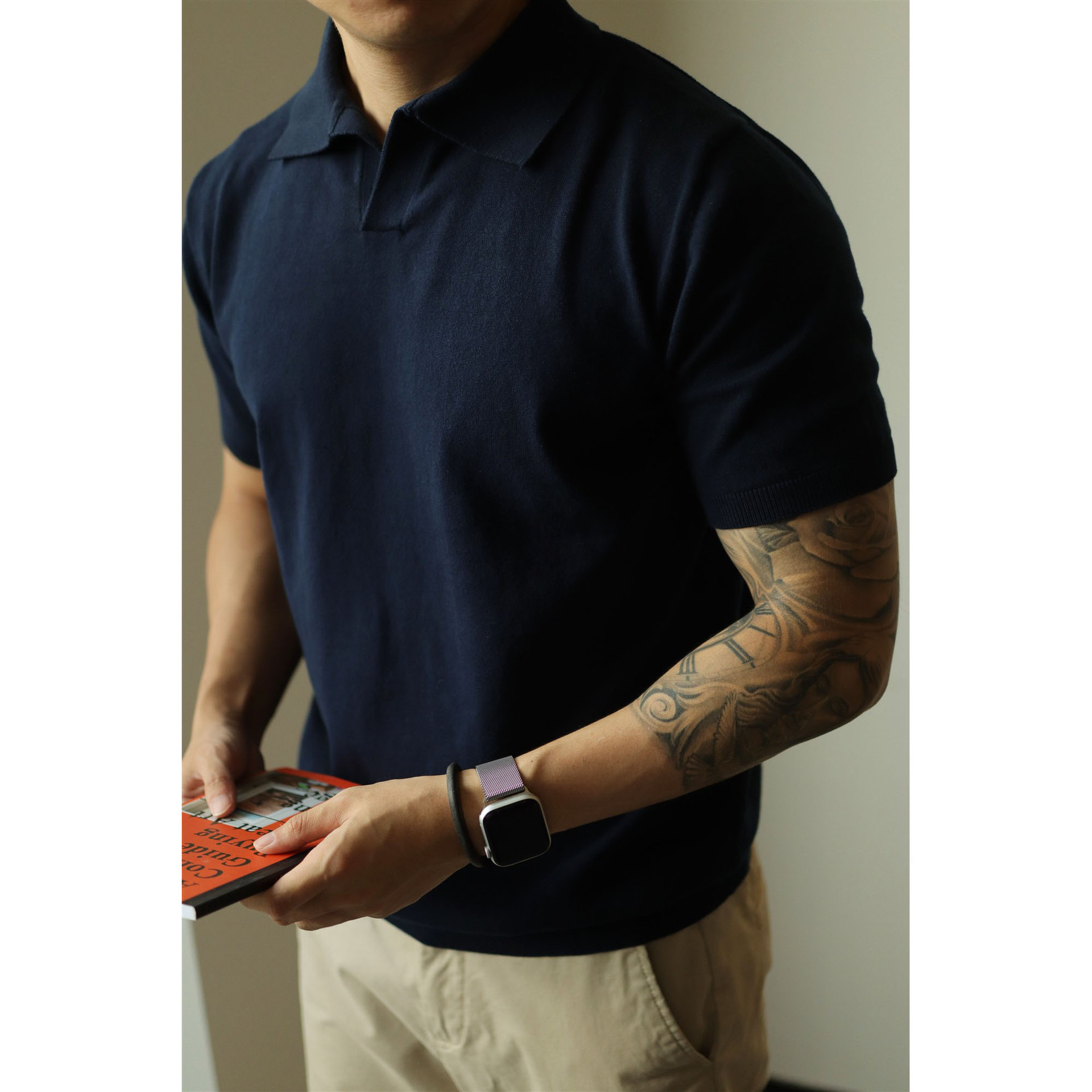 Camisa POLO suéter de manga corta para hombre seda de hielo transpirable con cuello en V de lujo ligero casual de negocios versión coreana marea comercio exterior transfronterizo al por mayor image 5