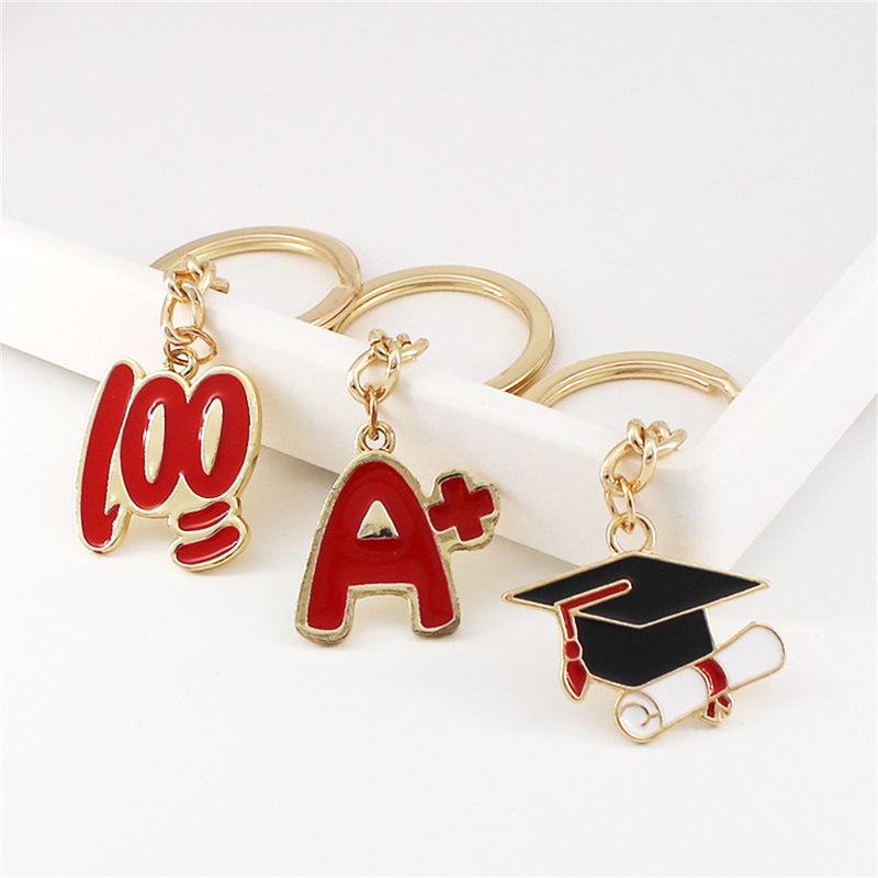 The new exam must pass 100 points key chain pendant student gifts graduation season prizes cultural supplies wholesale