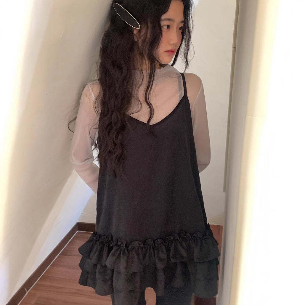 2025 春季 少女风  多层  木耳边下摆 吊带裙加透明 网纱打底女装