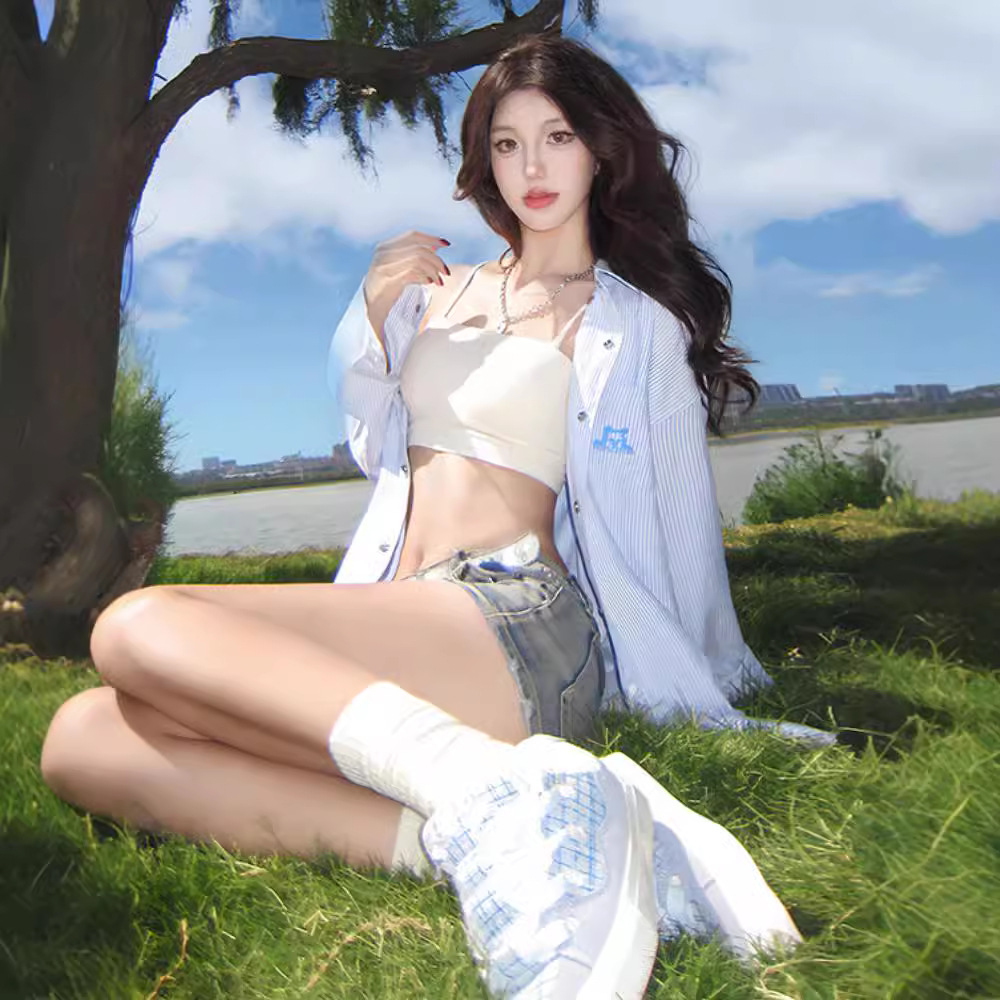 아메리칸 스타일 레트로 핫 소녀 줄무늬 폴로 칼라 셔츠 여성 코트 봄과 가을 느슨한 카디건 디자인 센스 도파민 탑