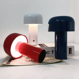 Cross-border creative mushroom lamp atmosphere usb rechargeable night light bedroom bedside bar decorative table lamp