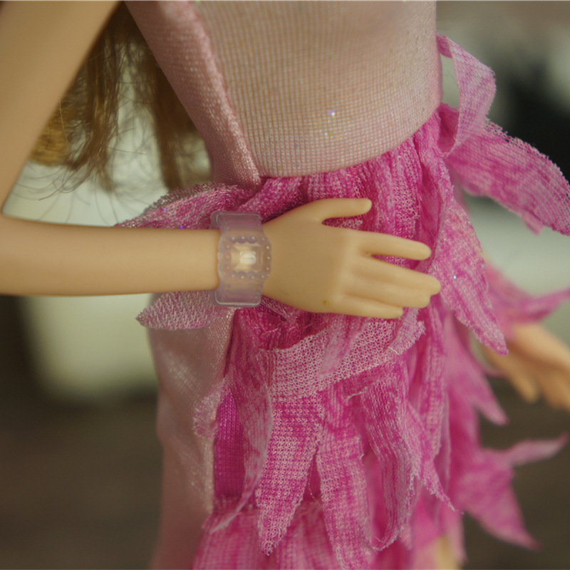 4 / Accesorios de la muñeca dos olas