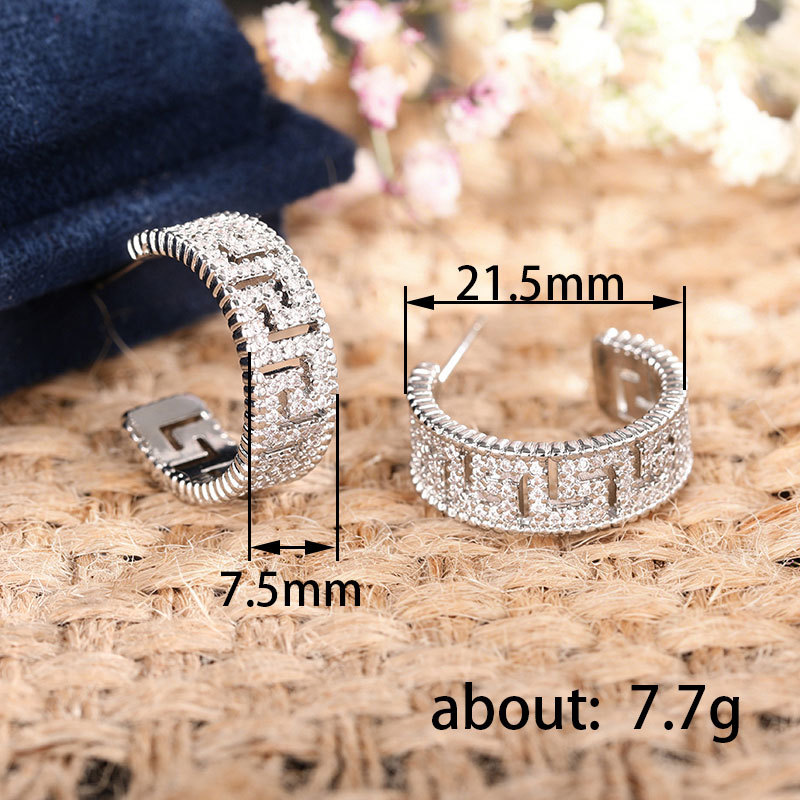 C-shaped Hoop Earrings With Intricate Patterns And Full Diamond_voghion.com